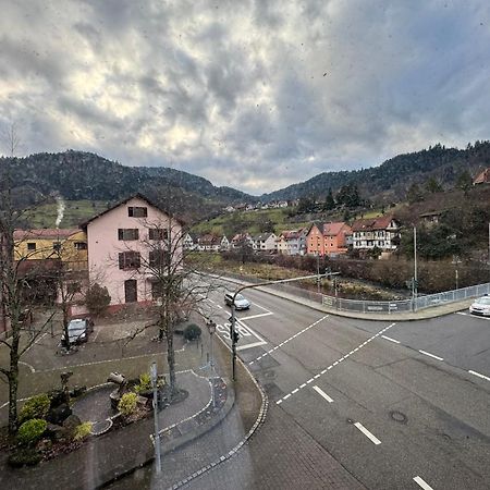 Hotel Gruener Baum - Hotel Im Murgtal, Schwarzwald Weisenbach Bagian luar foto