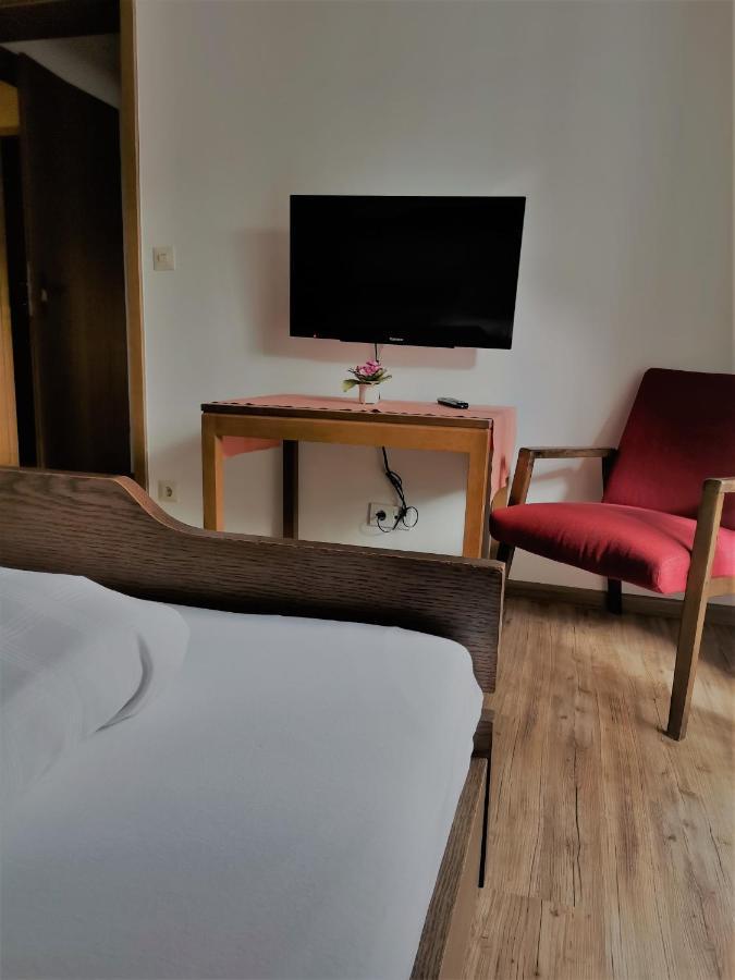 Hotel Gruener Baum - Hotel Im Murgtal, Schwarzwald Weisenbach Bagian luar foto