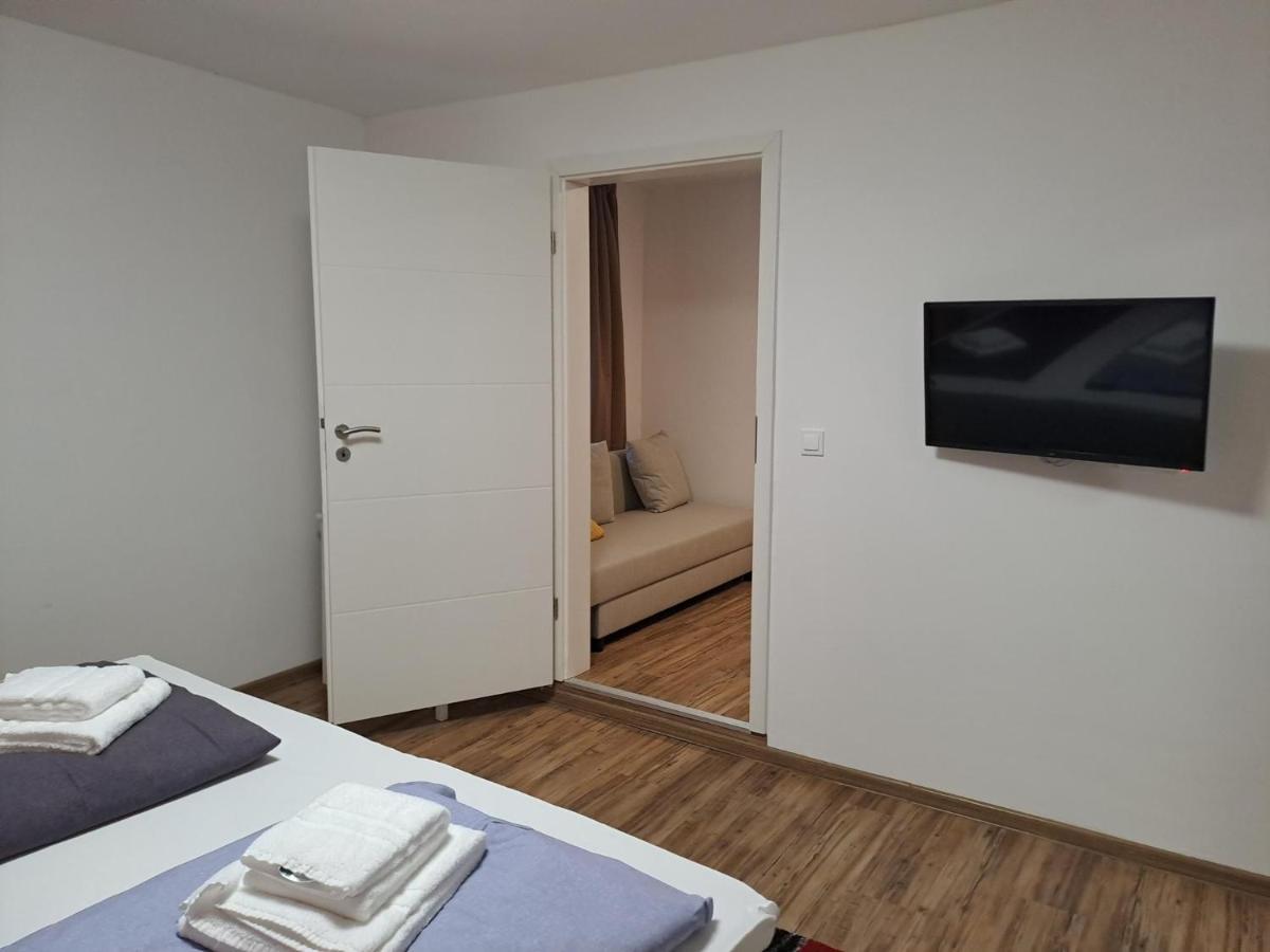 Hotel Gruener Baum - Hotel Im Murgtal, Schwarzwald Weisenbach Bagian luar foto