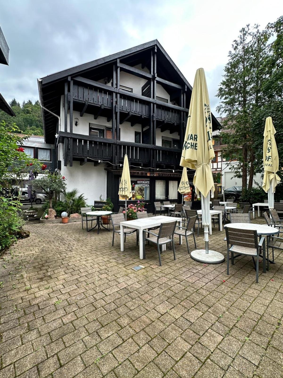 Hotel Gruener Baum - Hotel Im Murgtal, Schwarzwald Weisenbach Bagian luar foto