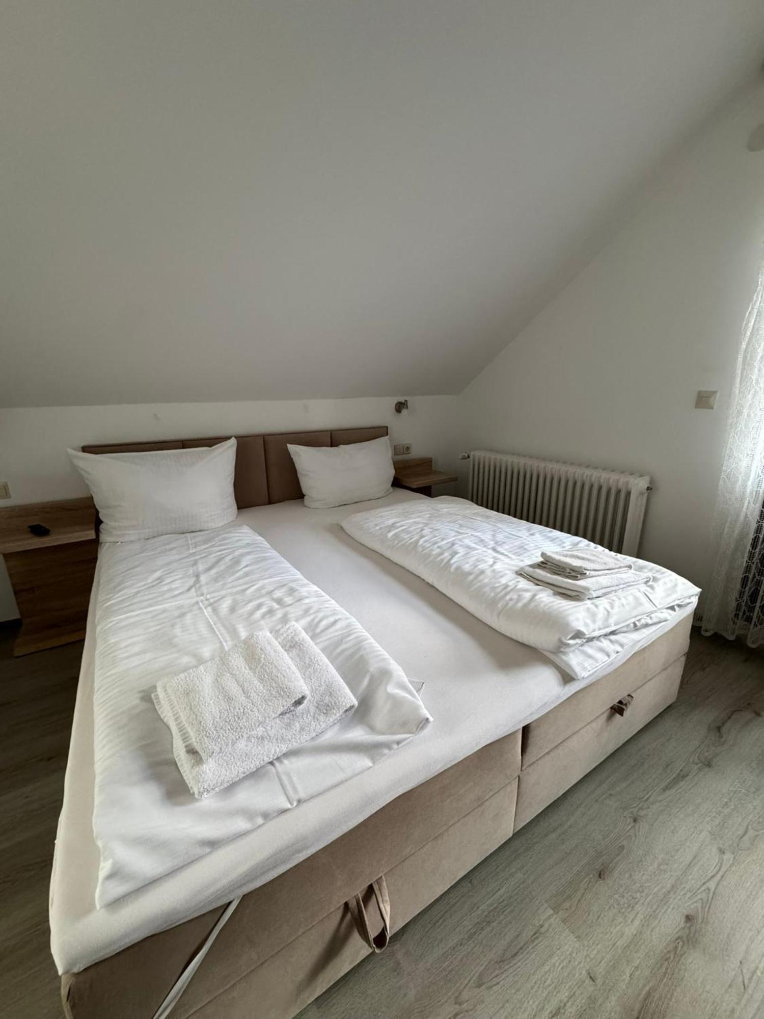 Hotel Gruener Baum - Hotel Im Murgtal, Schwarzwald Weisenbach Bagian luar foto
