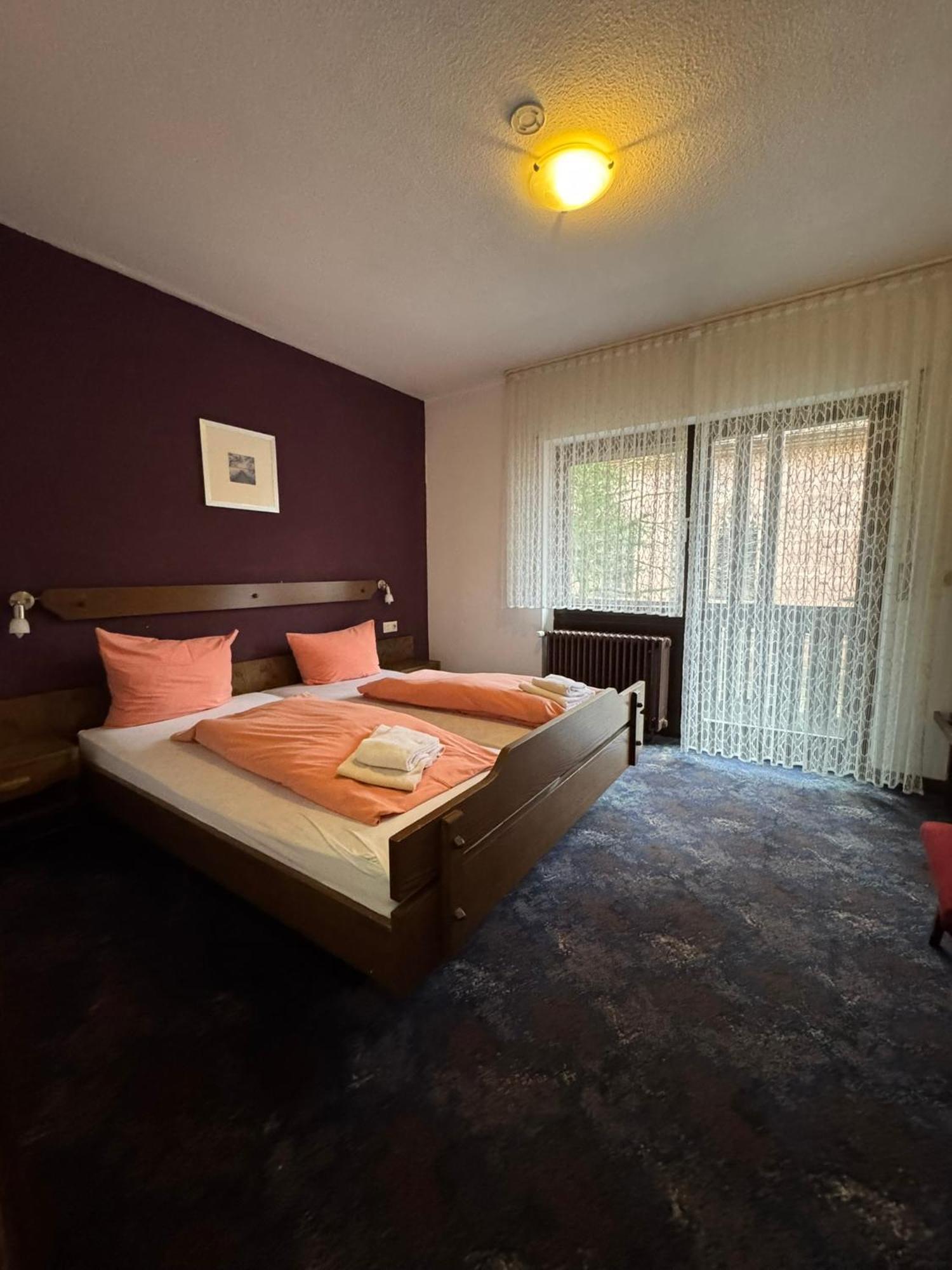 Hotel Gruener Baum - Hotel Im Murgtal, Schwarzwald Weisenbach Bagian luar foto